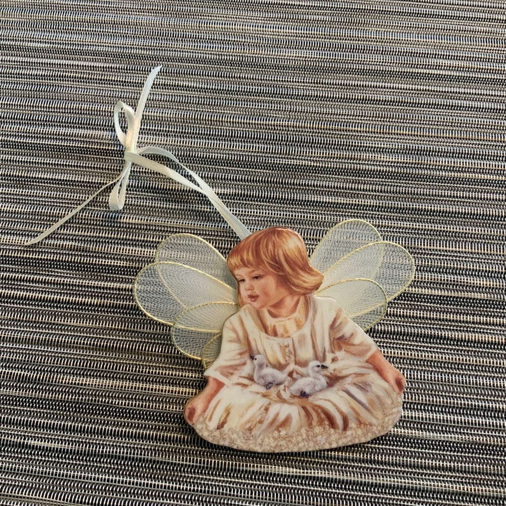 1998 Bradford Exchange Limited Edition Collectible Ceramic Flat Angel Ornament